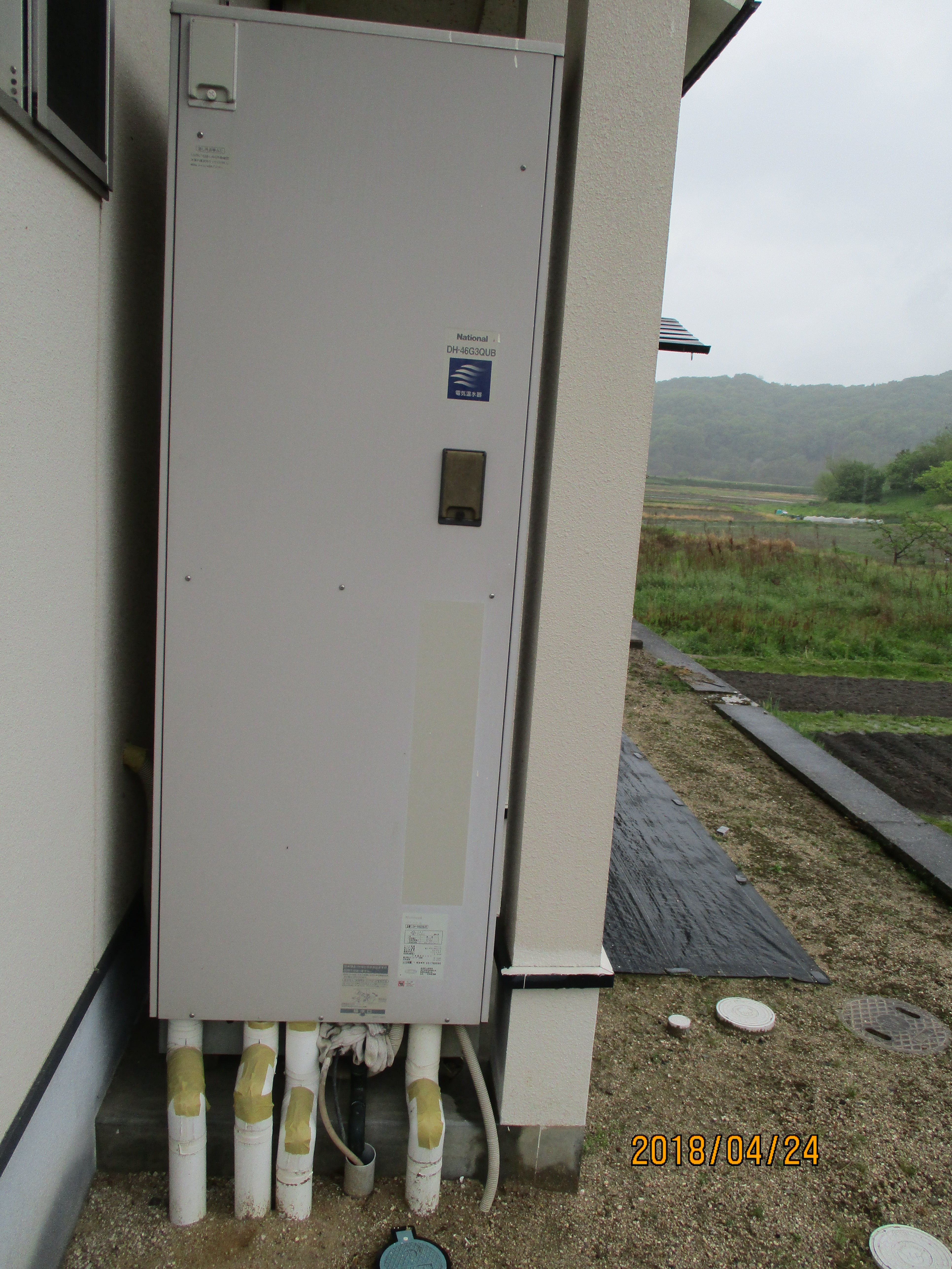 T様邸　エコキュート施工前